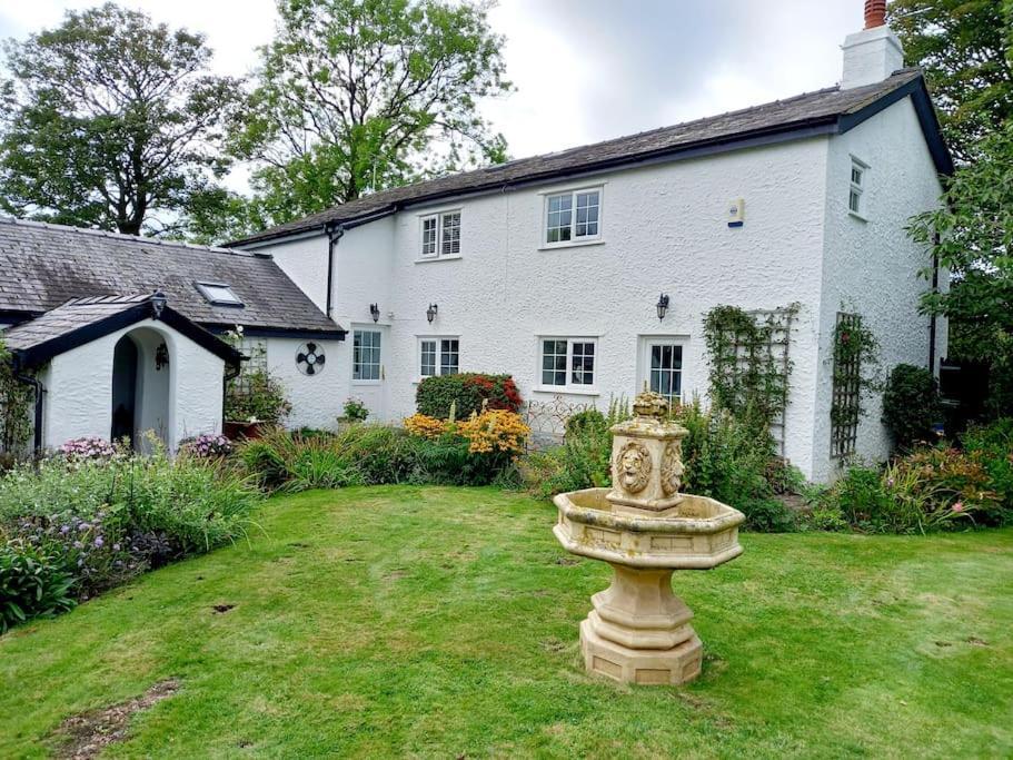 Rhos Y Bel Cottage Angelsey Llangadwaladr  Exterior photo