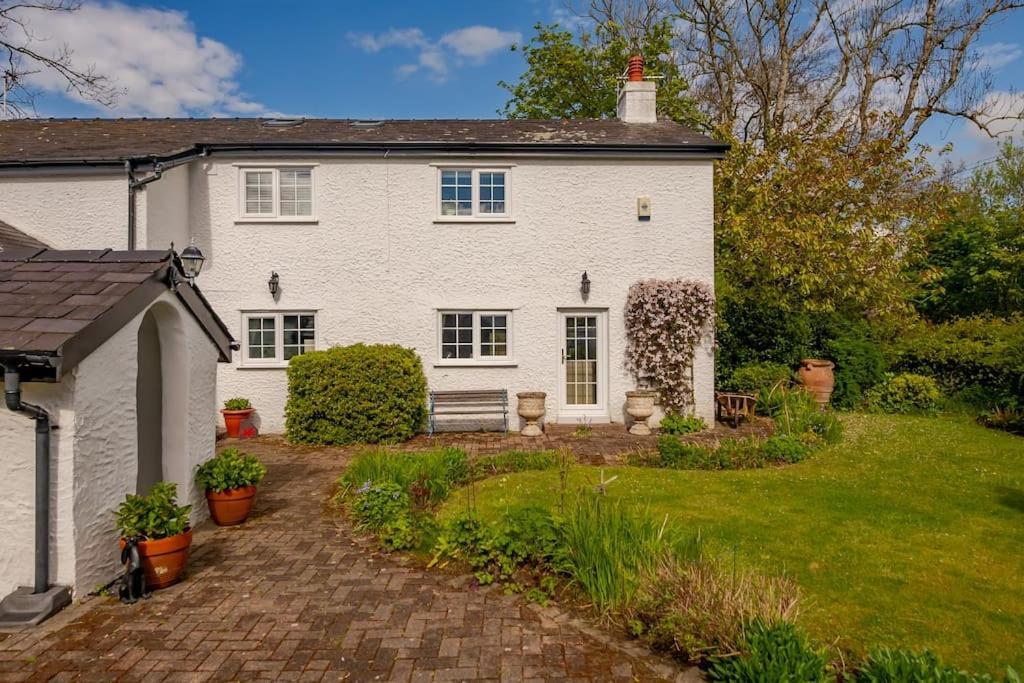 Rhos Y Bel Cottage Angelsey Llangadwaladr  Exterior photo